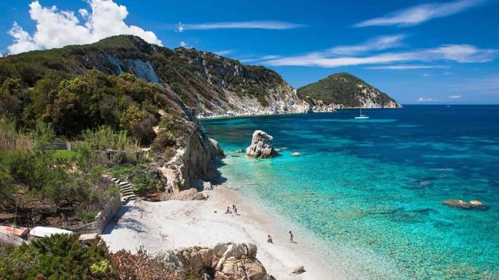 Isola d'Elba: il tuo viaggio di gruppo per single in un'oasi da sogno dell'Arcipelago Toscano