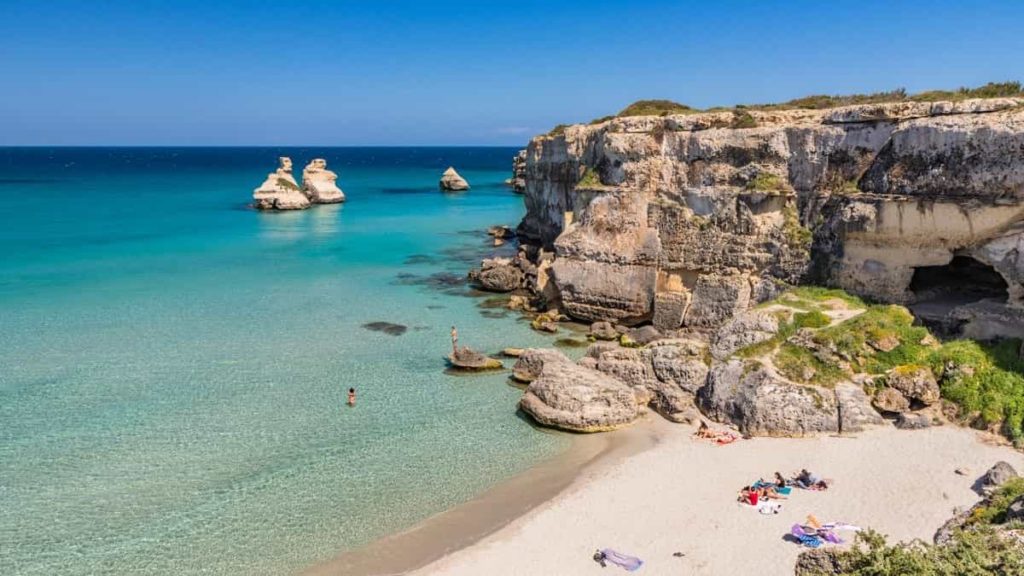 Il tuo viaggio di gruppo per single in Salento tra le bellezze naturali e scenari spettacolari